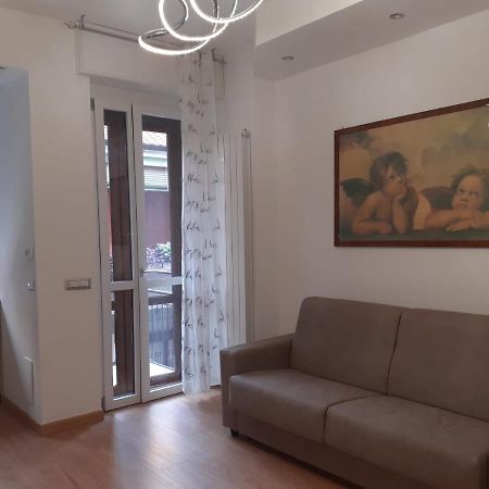 N&Ghomesweethome Raffaelloelegante Appartamento Ideale Casa Vacanze Affari Milán Exterior foto