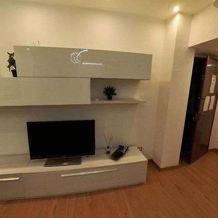 N&Ghomesweethome Raffaelloelegante Appartamento Ideale Casa Vacanze Affari Milán Exterior foto