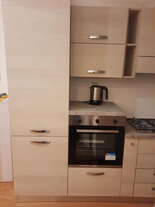 N&Ghomesweethome Raffaelloelegante Appartamento Ideale Casa Vacanze Affari Milán Exterior foto