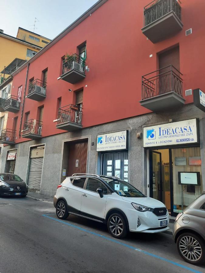 N&Ghomesweethome Raffaelloelegante Appartamento Ideale Casa Vacanze Affari Milán Exterior foto