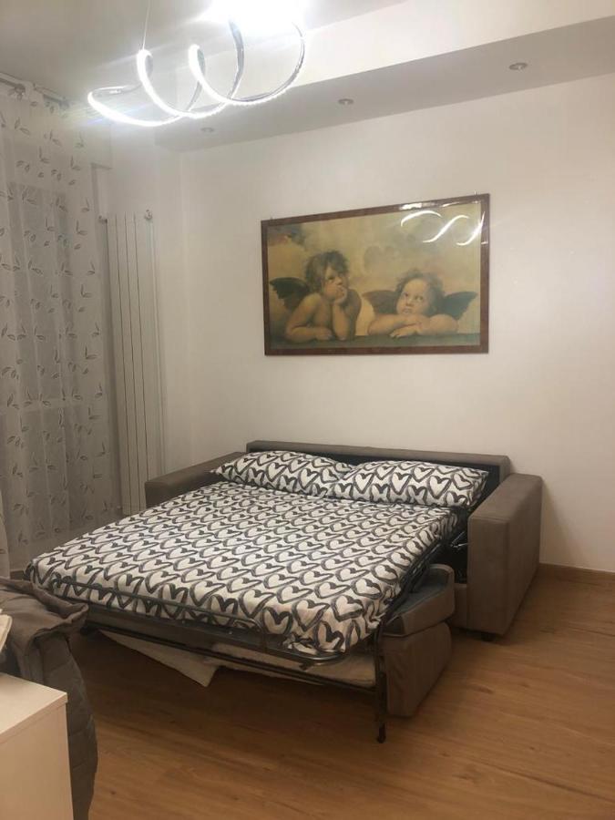 N&Ghomesweethome Raffaelloelegante Appartamento Ideale Casa Vacanze Affari Milán Exterior foto